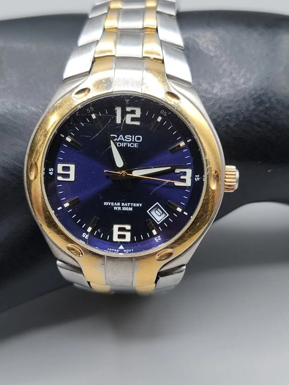 Casio Edifice Watch Men Gold Silver Tone Date Round 37mm Blue Dial 7.5